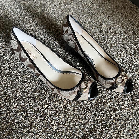 Coach 12CM Wedge Sig C Patent Leather - Picture 2 of 6